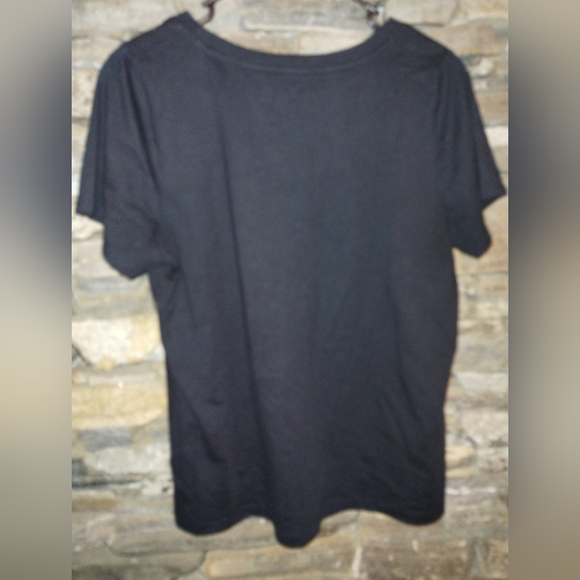 Coral Bay black t shirt with momma and baby elephant in bronze metallic - Picture 3 of 5